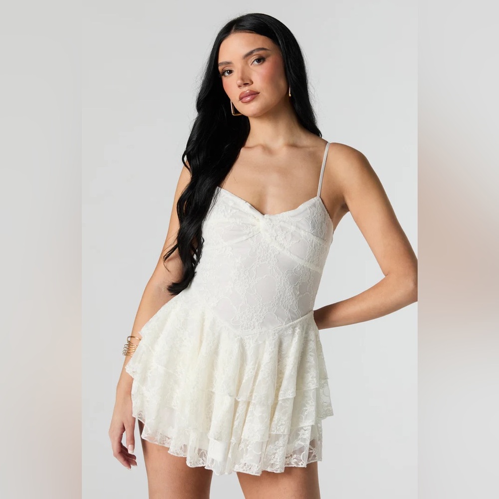 Forever 21 Lace Sweetheart Tiered Mini Dress